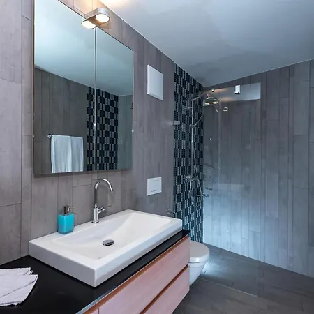 Turrabuel 2 Apartamento