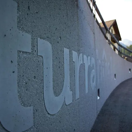 Turrabuel 2 *